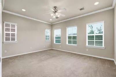 39 Islewood Boulevard E, The Woodlands, TX 77380 - Photo 15