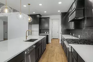 408 Soaring Sparrow Trl, Katy, TX 77493 - Photo 5