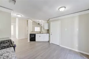 2036 Woodland Hills Dr, Missouri City, TX 77489 - Photo 7