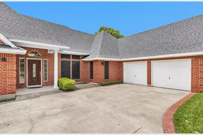 5246 Lakeshore Drive, Willis, TX 77318 - Photo 3