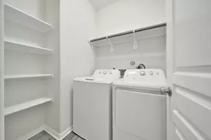 2619 Skyview Silver Dr, Houston, TX 77047 - Photo 19