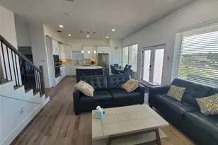 3903 Pirates Beach Blvd Ct, Galveston, TX 77554 - Photo 5