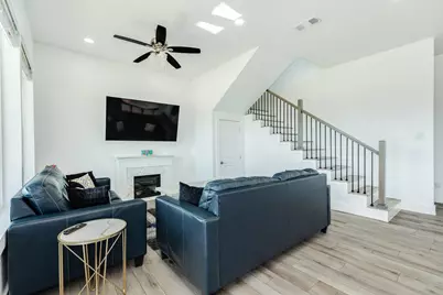 3903 Pirates Beach Blvd Court, Galveston, TX 77554 - Photo 5