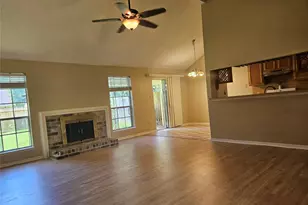 2822 Chimneystone Dr, Sugar Land, TX 77479 - Photo 11