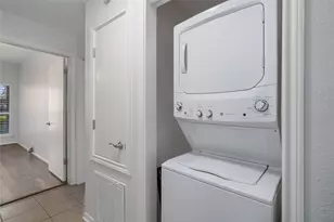 11711 Memorial Dr, Houston, TX 77024 - Photo 15