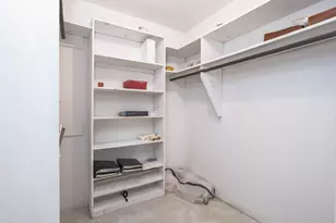 802 Voyager Dr, Houston, TX 77062 - Photo 27