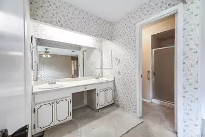 802 Voyager Drive, Houston, TX 77062 - Photo 25