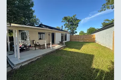 5409 Deborah Lane, Baytown, TX 77521 - Photo 21