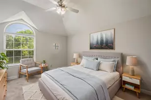 538 E 38th St, Houston, TX 77022 - Photo 17