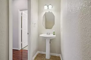 1314 Ravenel Ln, Sugar Land, TX 77479 - Photo 23