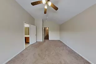 18203 Gravenhurst Ln, Tomball, TX 77377 - Photo 9