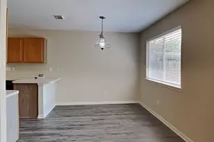 18203 Gravenhurst Ln, Tomball, TX 77377 - Photo 7