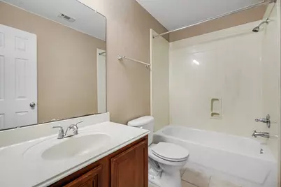 102 Blue Skies Court, La Marque, TX 77568 - Photo 23