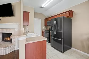 102 Blue Skies Ct, La Marque, TX 77568 - Photo 15