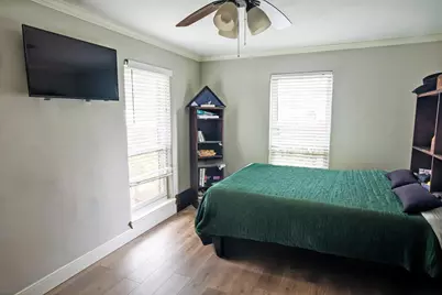 12814 Eastbrook Drive, Houston, TX 77013 - Photo 15