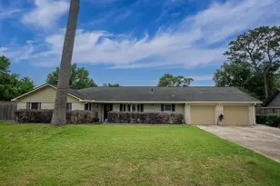 12814 Eastbrook Dr, Houston, TX 77013 - Photo 1