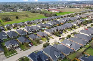 1239 Maple Ace Dr, Katy, TX 77493 - Photo 39