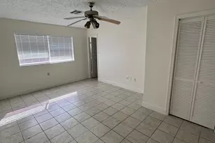 10134 Kirkglen Dr, Houston, TX 77089 - Photo 17