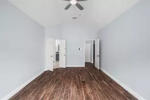 2623 Pine Shadows Dr, Sugar Land, TX 77479 - Photo 13