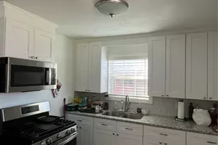 208 Oddo St, Houston, TX 77022 - Photo 3