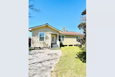 208 Oddo Street, Houston, TX 77022 - Photo 1