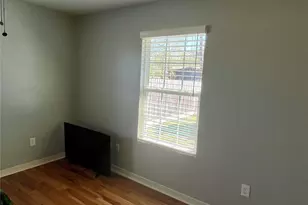 208 Oddo St, Houston, TX 77022 - Photo 5