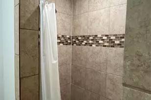 208 Oddo St, Houston, TX 77022 - Photo 7