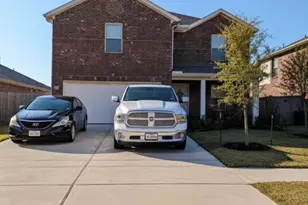 2225 Still Bend Ln, League City, TX 77573 - Photo 1