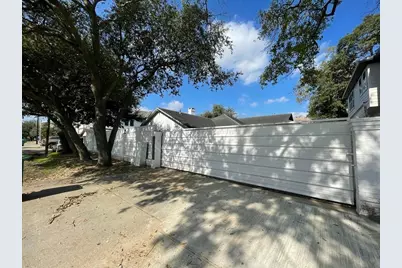 5908 Kiam Street, Houston, TX 77007 - Photo 1