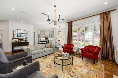 31 Lenox Hill Court, The Woodlands, TX 77382 - Photo 11