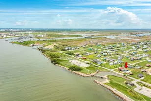 310 Parkview Rd, Surfside Beach, TX 77541 - Photo 5