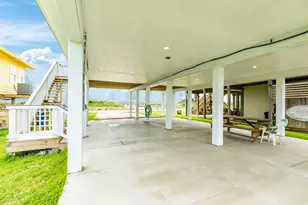 310 Parkview Rd, Surfside Beach, TX 77541 - Photo 9