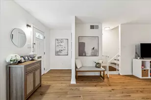 5823 Valley Forge Dr, Houston, TX 77057 - Photo 3