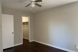 7715 Rolling Ridge Dr, Houston, TX 77072 - Photo 5