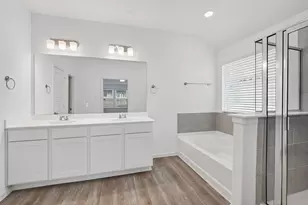 2111 Spring Hollow Dr, Baytown, TX 77521 - Photo 29