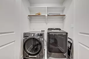 5731 Kiam St, Houston, TX 77007 - Photo 11