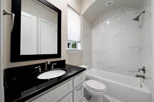 5731 Kiam St, Houston, TX 77007 - Photo 21