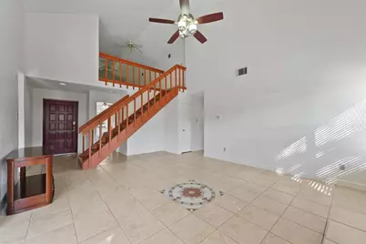 7715 Candlegreen Lane, Houston, TX 77071 - Photo 5