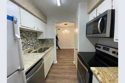 1100 Augusta Drive #46, Houston, TX 77057 - Photo 15