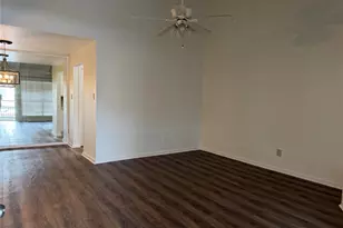 1100 Augusta Dr, Houston, TX 77057 - Photo 1