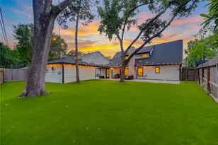 14539 Broadgreen Dr, Houston, TX 77079 - Photo 7