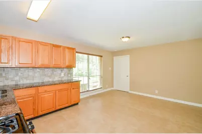 4809 W 43rd Street, Houston, TX 77092 - Photo 13