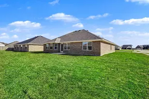 1 Keystone Ct, Angleton, TX 77515 - Photo 25