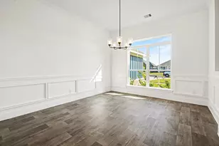 1 Keystone Ct, Angleton, TX 77515 - Photo 9