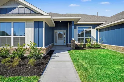 1 Keystone Court, Angleton, TX 77515 - Photo 3