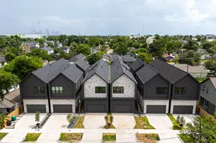 308 E 35th St, Houston, TX 77018 - Photo 3