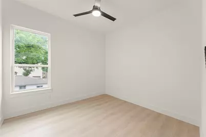 308 E 35th Street, Houston, TX 77018 - Photo 21
