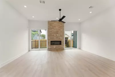 308 E 35th Street, Houston, TX 77018 - Photo 17