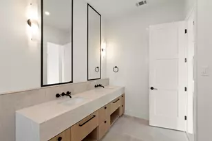 308 E 35th St, Houston, TX 77018 - Photo 33
