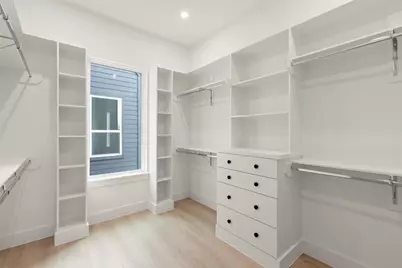 308 E 35th Street, Houston, TX 77018 - Photo 31